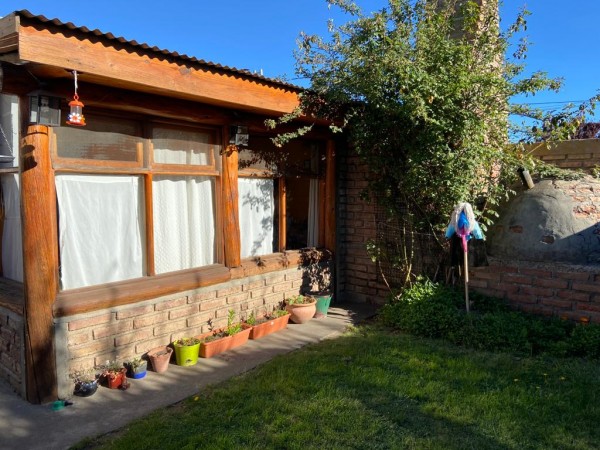HERMOSA CASA MAS MONOAMBIENTE (APTA CREDITO)